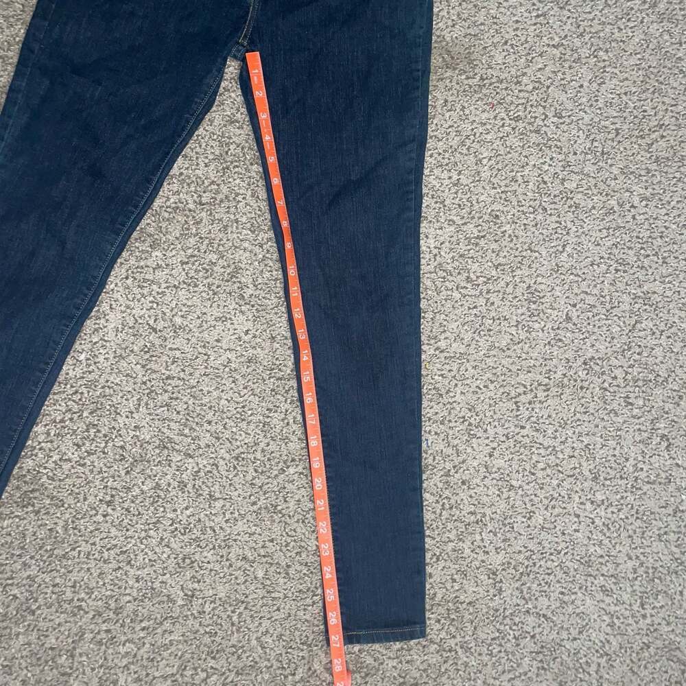 Levi's 535 Legging Dark Wash Skinny Jeans, Size 11M - Picture 4 of 7